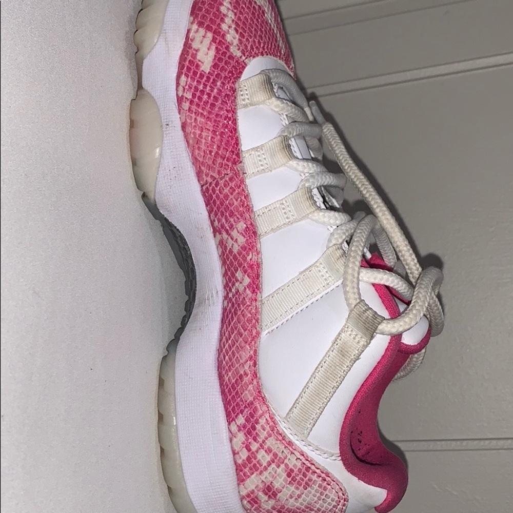 Air Jordan 11 Retro low (pink snakeskin) - Picture 3 of 6